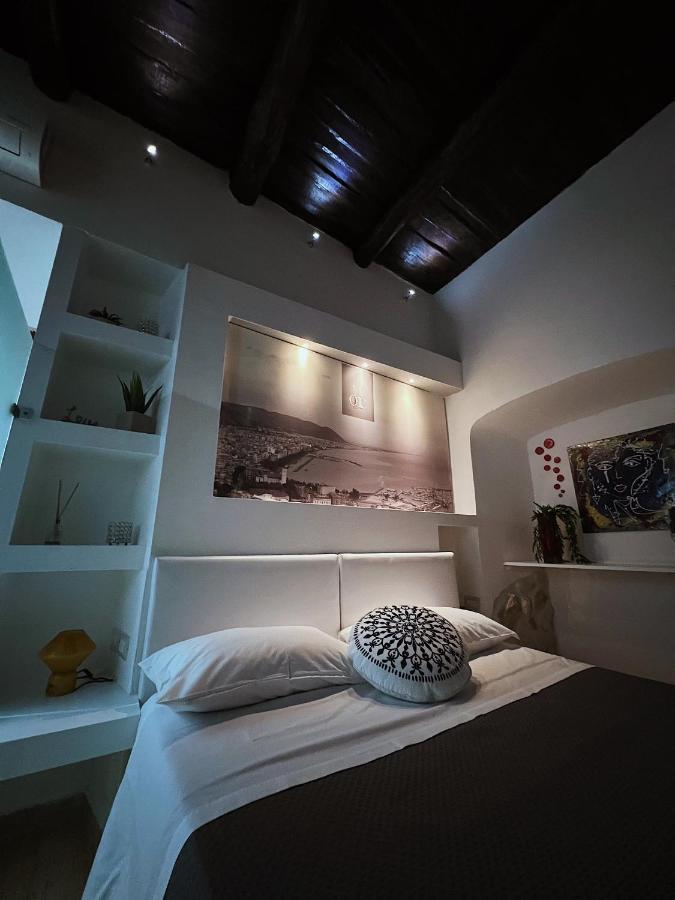 One Hospitality Home Σαλέρνο Εξωτερικό φωτογραφία